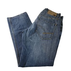 REEF JEANS RELAXED STRAIGHT LEGS SIZE 33 DISTRESSED